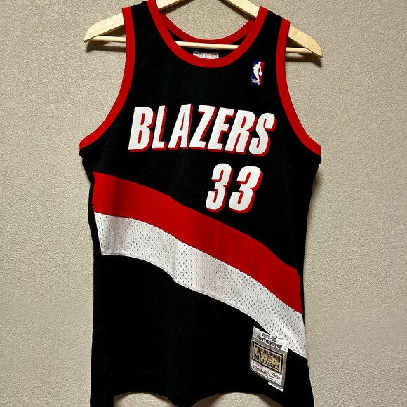 Mitchell & Ness Hardwood Classics Portland Trailblazers Scottie Pippen Jersey